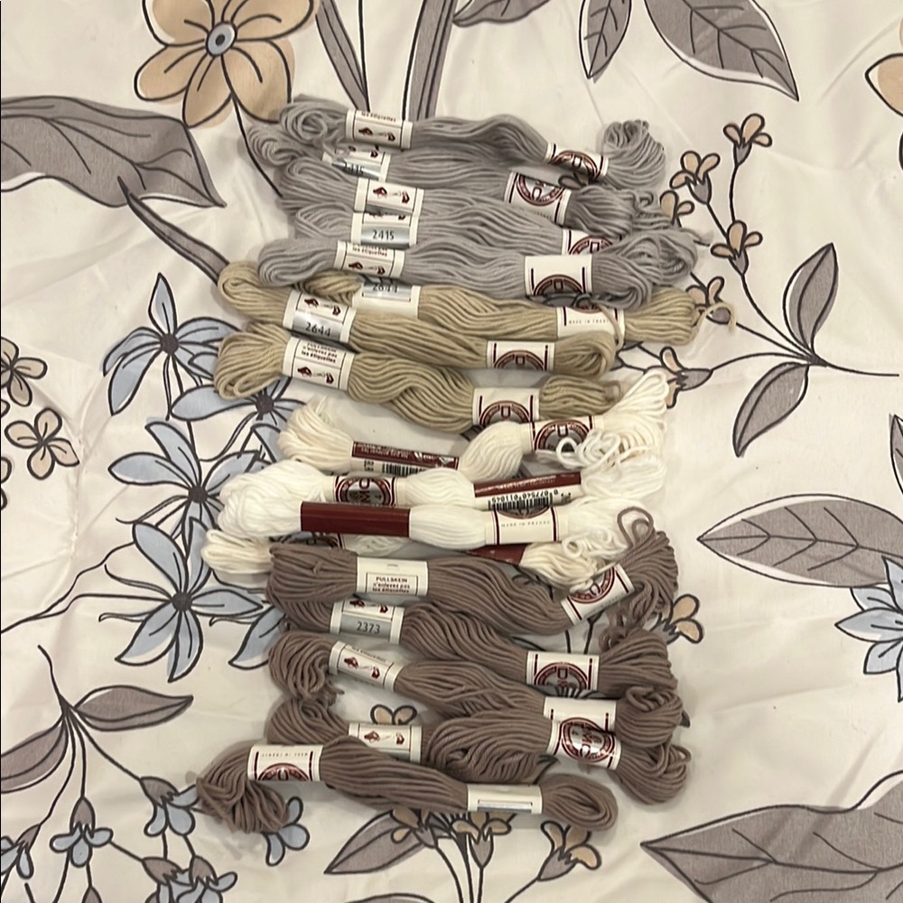 DMC 4 Assorted Embroidery Floss Bundle in Neutral Tones